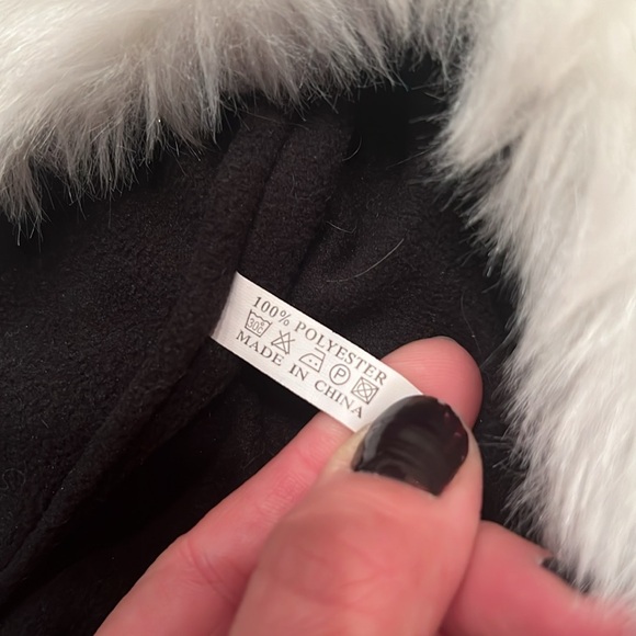 🐼 Panda 3 in 1 scarf hat and mittens! 🐼 - Picture 5 of 8